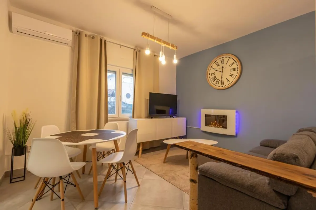 Apartments With A Parking Space Jusici, Opatija - 15874 Kastav 0*,